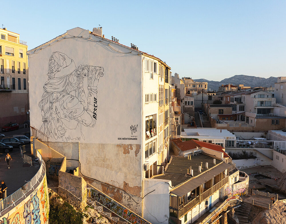 Mahn Kloix signe une fresque pour SOS Méditerannée